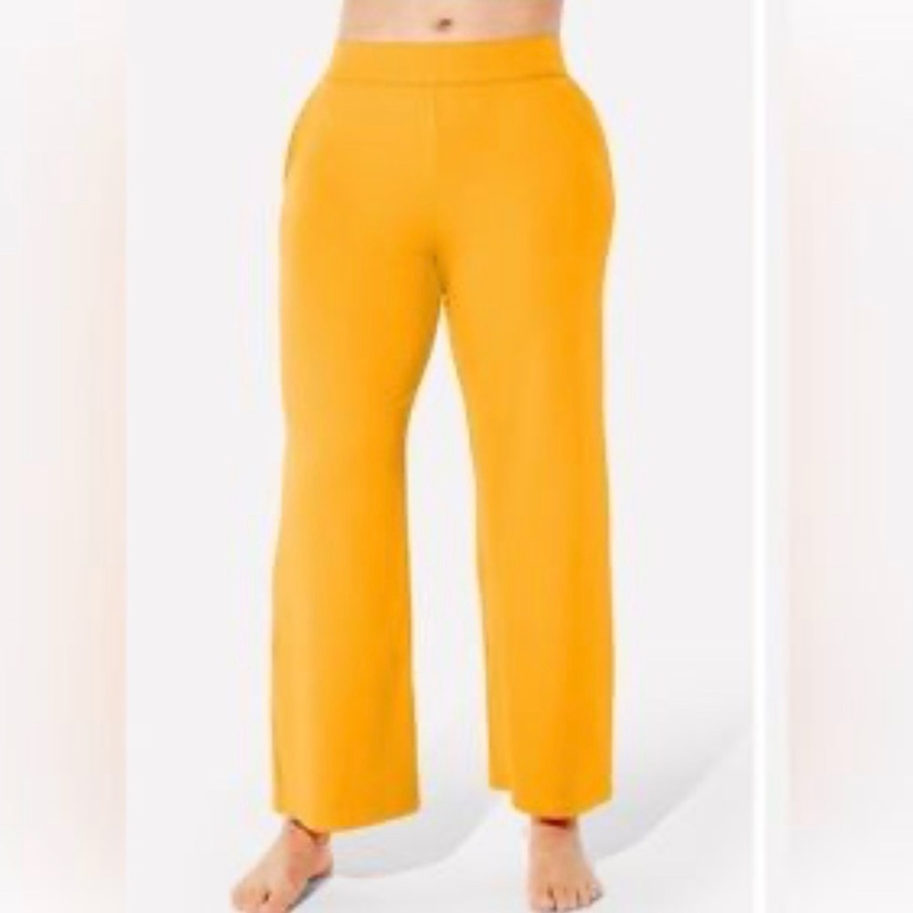 YITTY Golden Wide Leg Pants